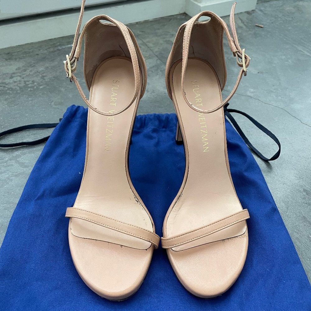 Stuart Weitzman NUDISTSONG STRAP SANDAL